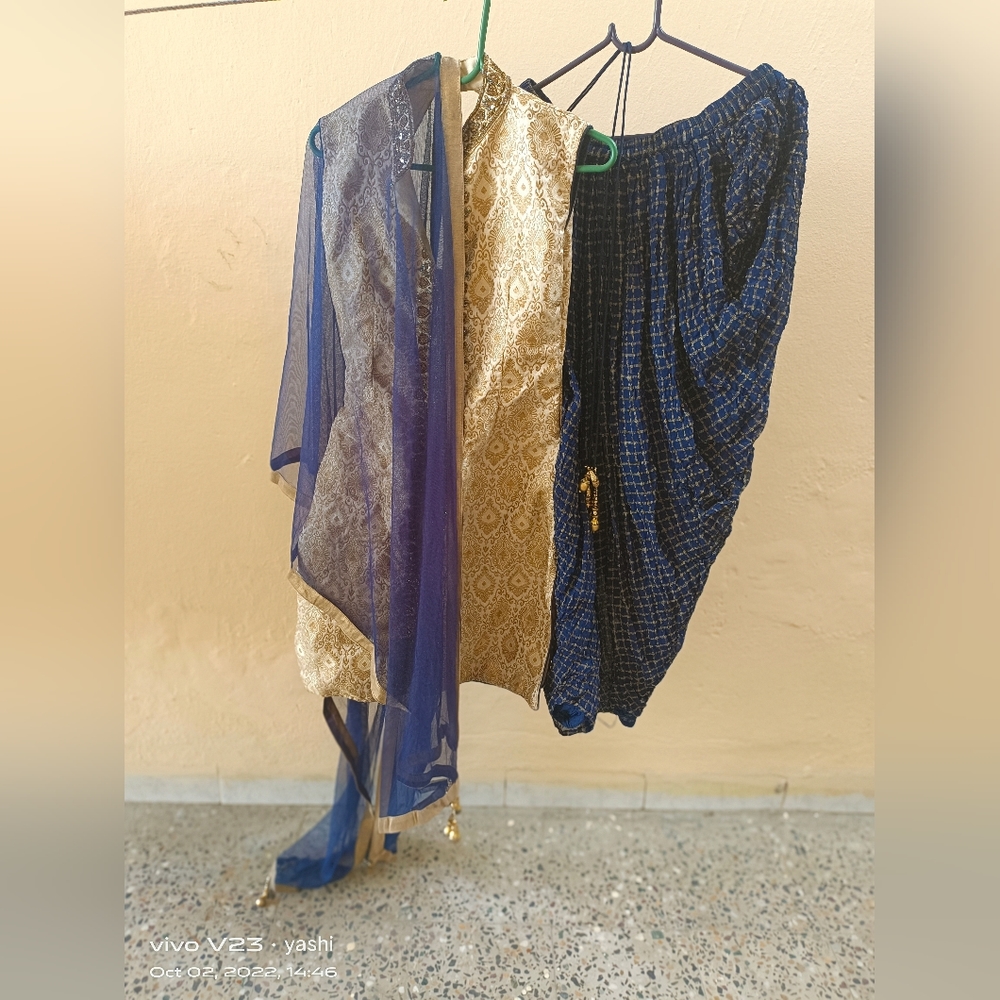 Patliya suit